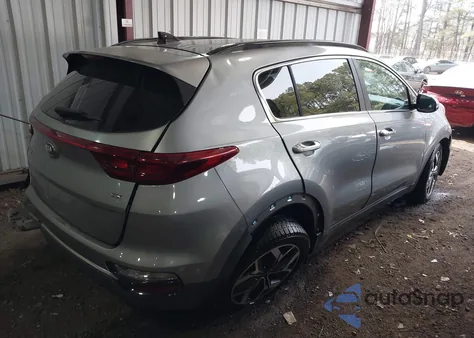 2020 Kia Sportage Ex z USA, uszkodzony, nr VIN KNDPN3AC4L7658572